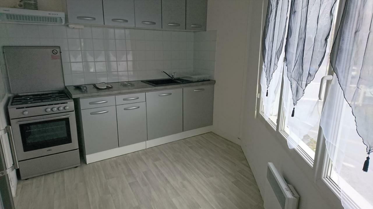 Appartement De 79 M² A 500 Metres De La Cure Жонзак Экстерьер фото